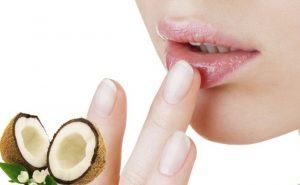 Revealing how to effectively care for lips without darkening