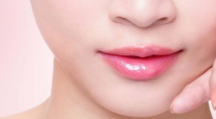 How to care for lips without darkening effectively