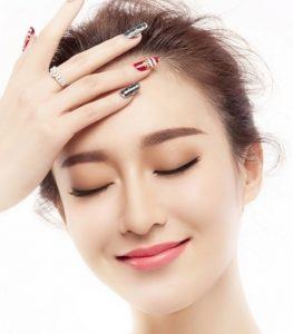 Particle Touch Eyebrow Spray Method For Attractive Natural Beauty
