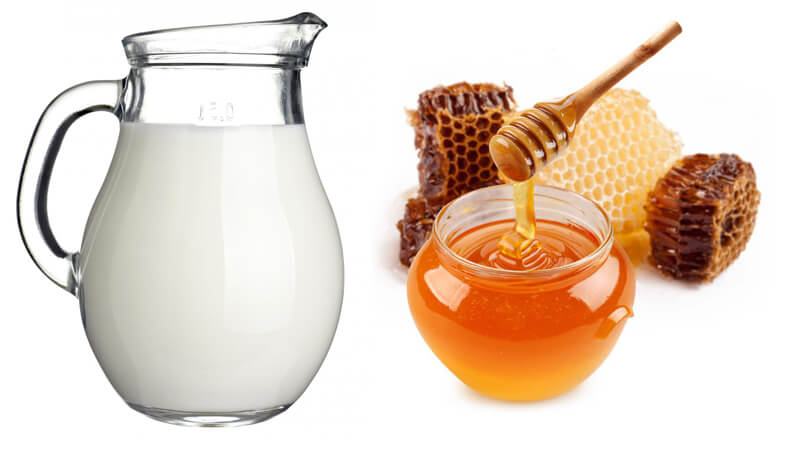 Mask of fresh milk and honey anti-aging skin