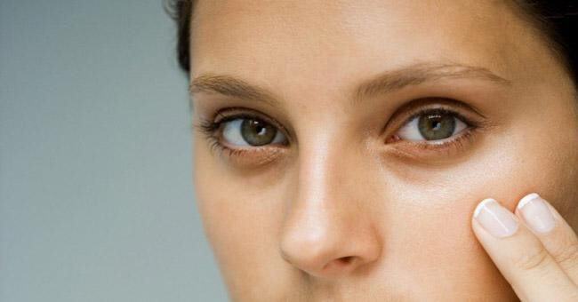 how to reduce dark circles under eyes with cucumber