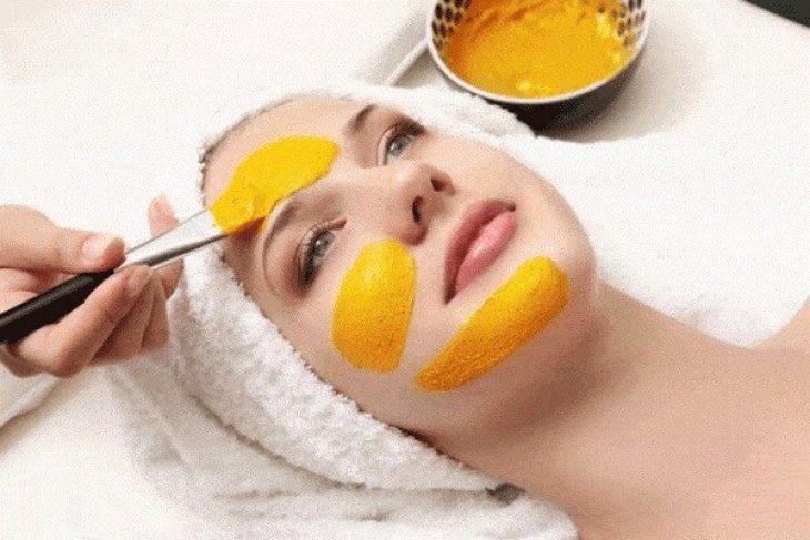 Mặt Nạ Trị Thâm Bằng Bột Nghệ Và Những Điều Bạn Chưa Biết