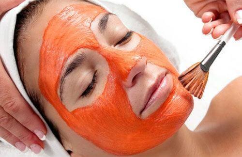 Anti-aging mask for dry skin