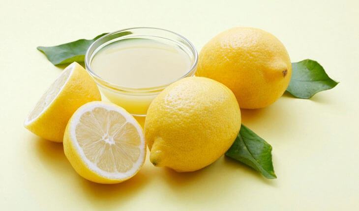 Use lemon juice to tighten pores