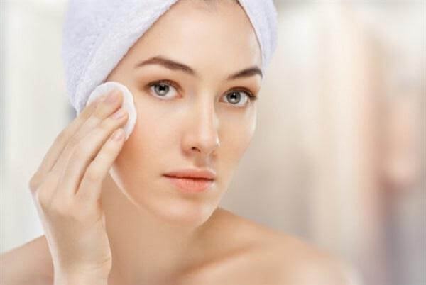 How to Remove Makeup For Dry Skin Safely Result