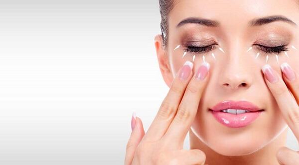 Compact Wrinkle Reduction Eye Massage Movements