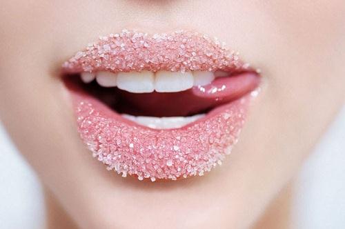 3 Simple Ways To Exfoliate Lips At Home Helpful