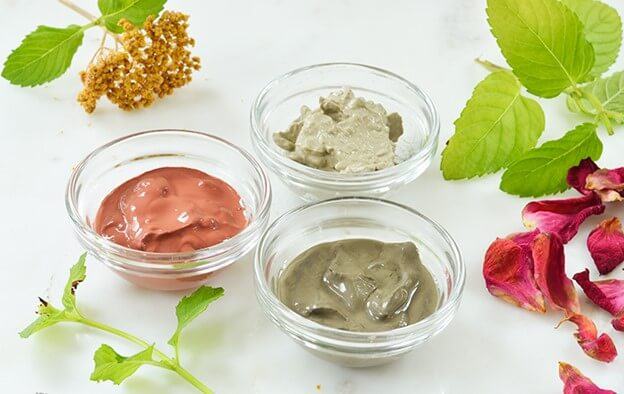 Should dry skin use a clay mask?