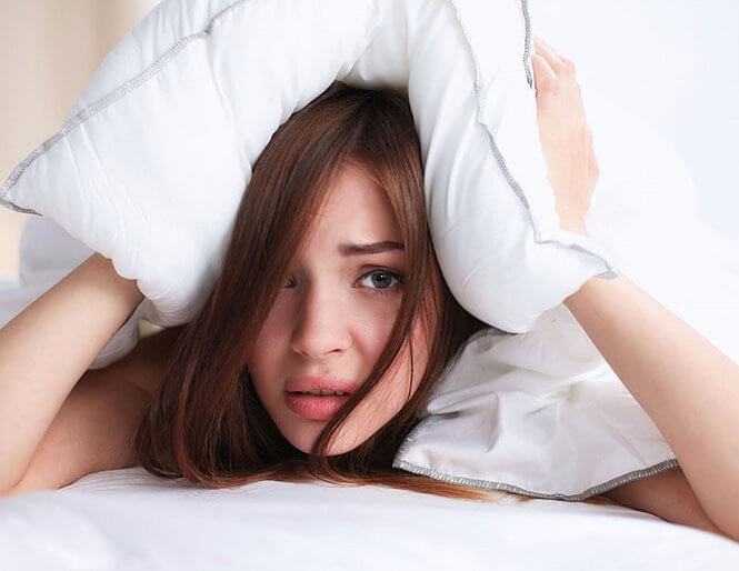 Thiếu ngủ là một trong những nguyên nhân gây lão hóa da