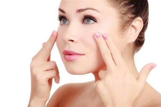 Harmful Mistakes That Make Skin Aging Faster Recognized