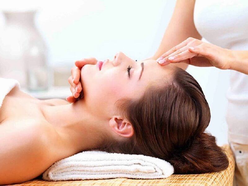 đến các spa chăm sóc da