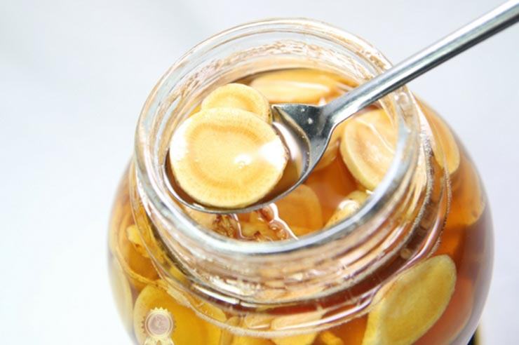 How to use the most standard honey-soaked ginseng mask