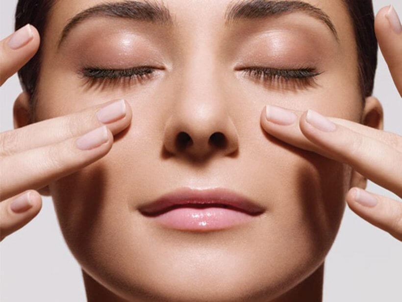 The Most Effective Way To Remove Wrinkles At Home