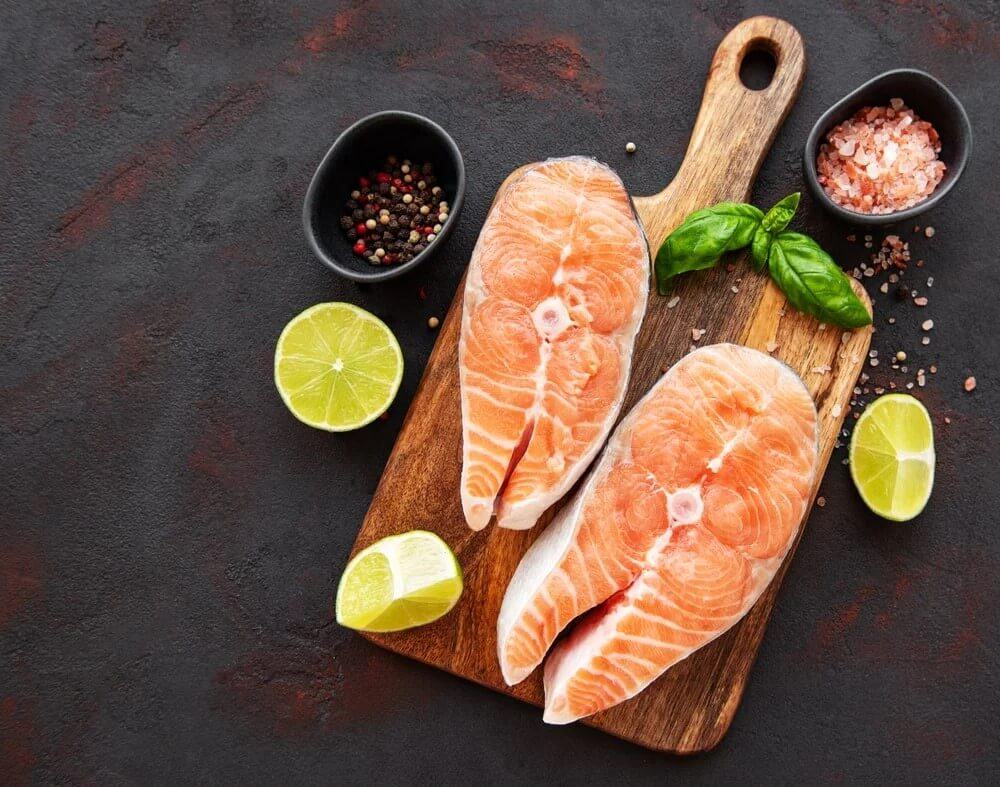 Thực phẩm với cá hồi giảm cân và làm trắng da hiệu quả