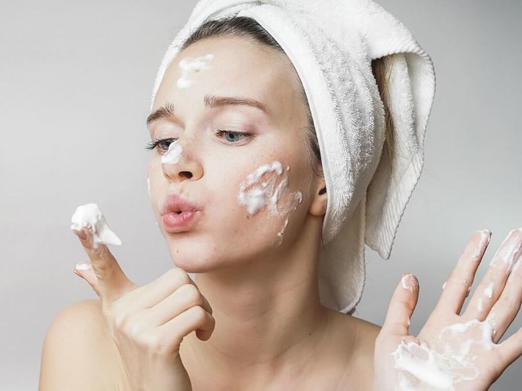 Standard Skincare Process For A Complete Glass Skin