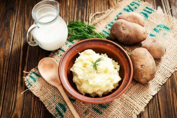 Cách Làm Kem Khoai Tây Quét Sạch Đốm Đen, Vết Mụn Tại Nhà