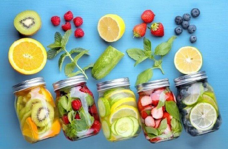 Top 05 Detox Drinking Water Formula Good For The Body And Skin