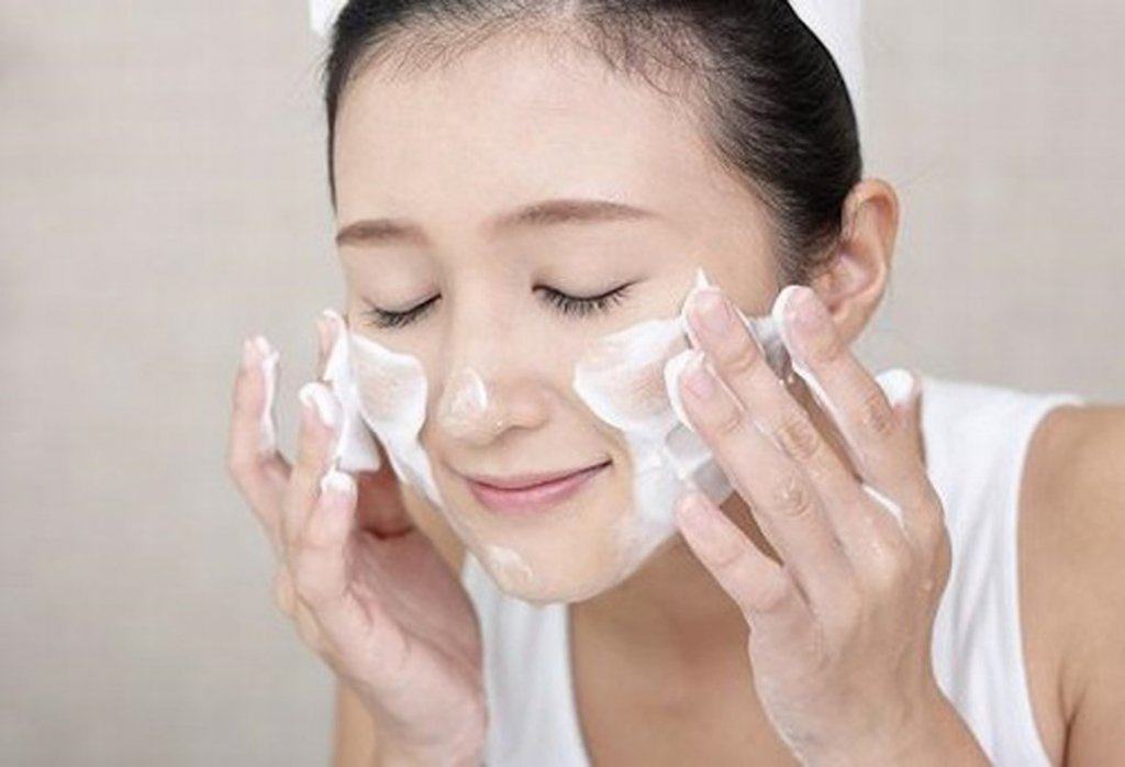 How to take care of your skin when you have blackheads