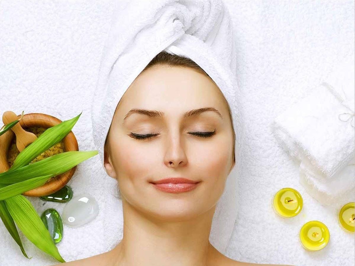 Pocket 6 Important Natural Skin Care Tips For Women