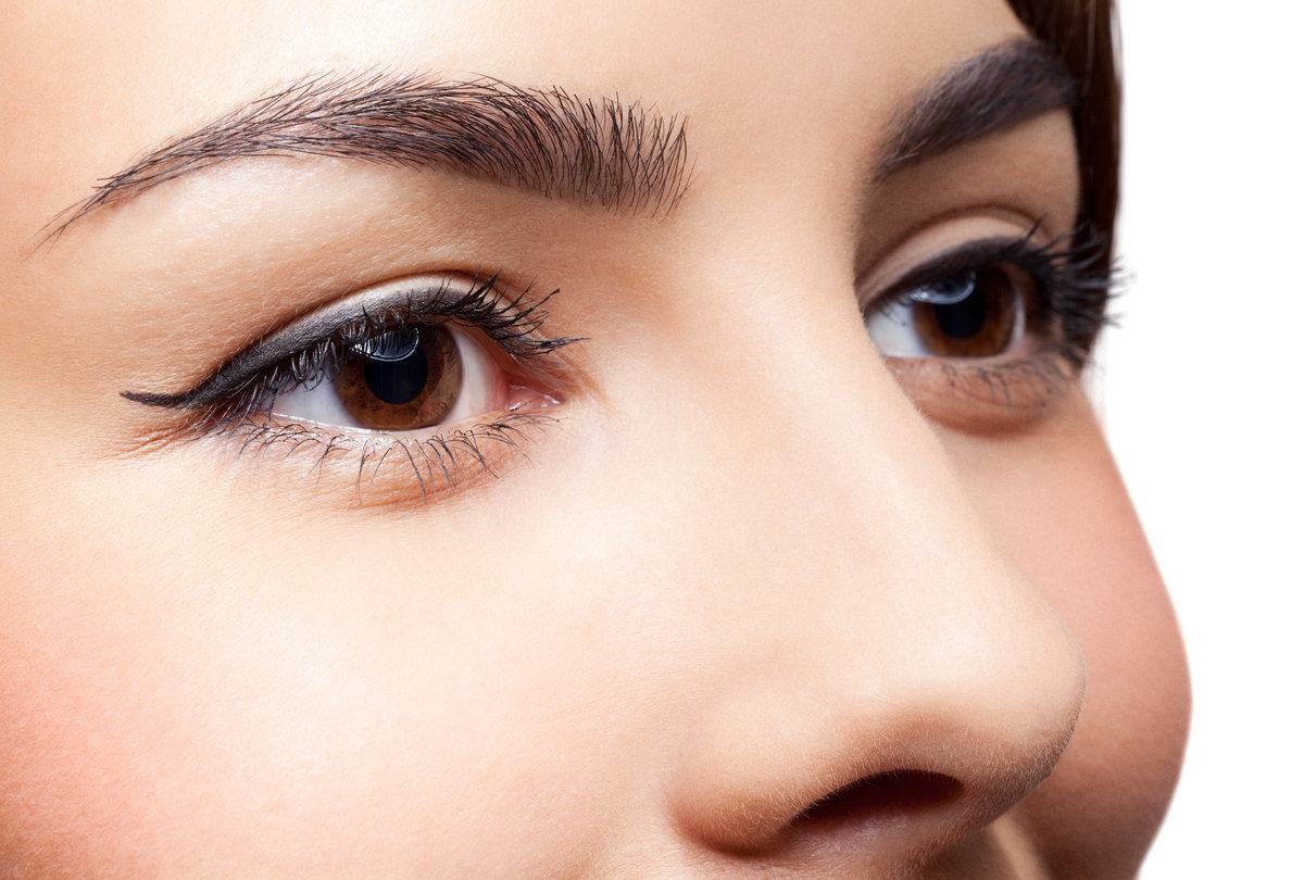 The Secret To Helping Her Own Thick - Thick - Sharp Eyebrows Detail