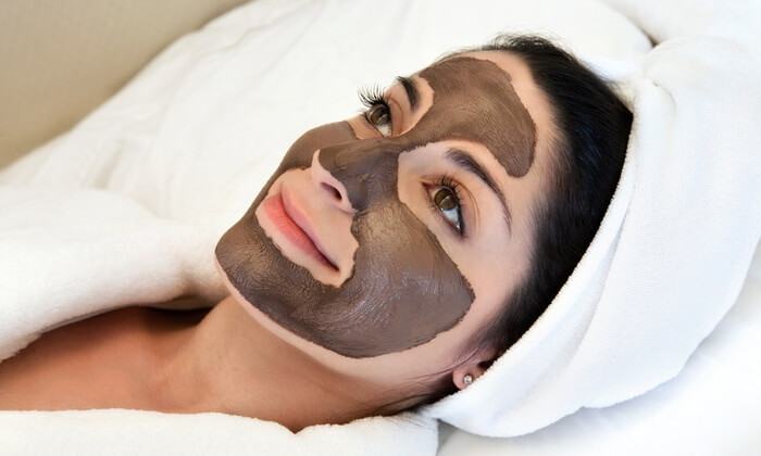 What are the basic beauty uses of Activated Charcoal?