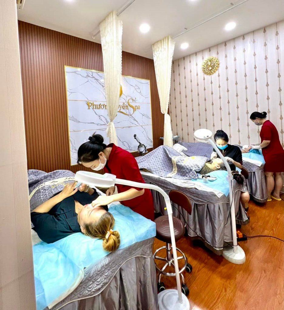 Phương Uyên Spa - Đại chỉ phun xăm điêu khắc mày tại Quận Tân Bình uy tín