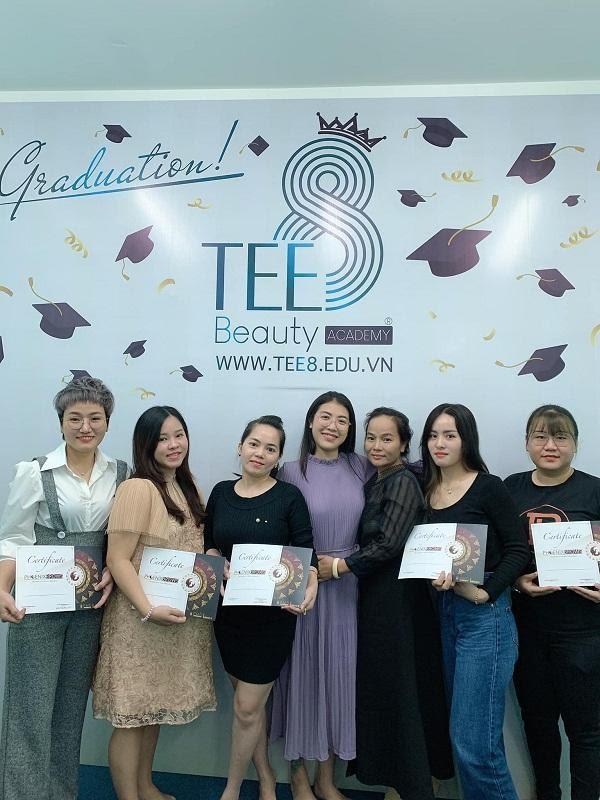 Tee 8 Academy & Beauty Spa - chi nhánh Quận 7: Dịch vụ phun xăm điêu khắc mày được yêu thích hiện nay